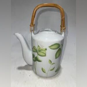 Teapot by WCL Ceramic with Bamboo Handle/ White with Green Leaves